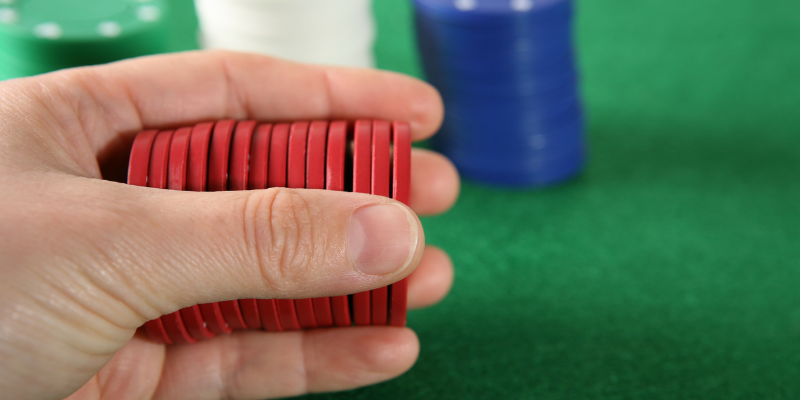 heads up pokerio strategija pradedantiesiems